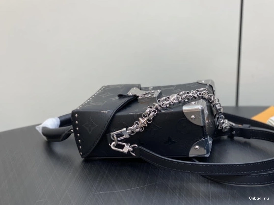 VUITTON Camera Canvas LOUIS Monogram Box 0714